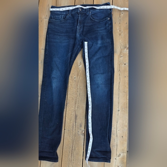 True Religion Jeans, Rocco Relaxed Skinny, Dark Wash, 34 Waist, Good Condition - Picture 8 of 13